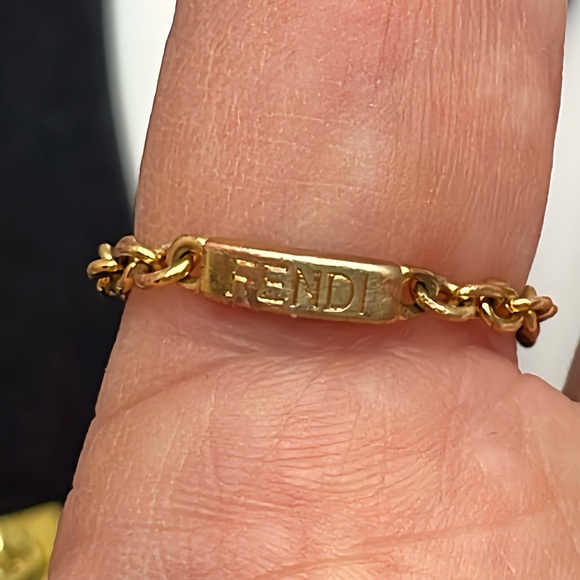 Fendi Gold Logo Chain Accessory - Picture 5 of 8